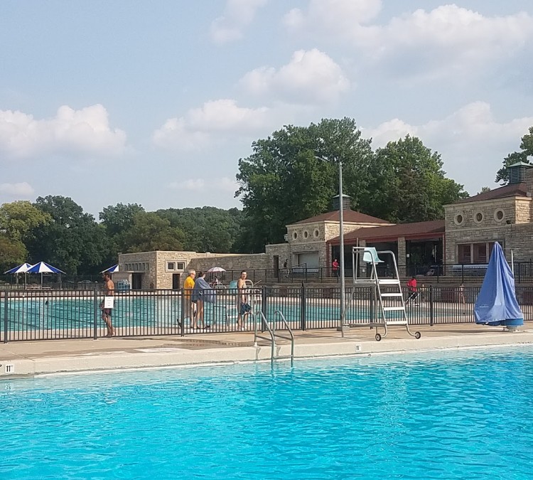 swope-park-pool-photo